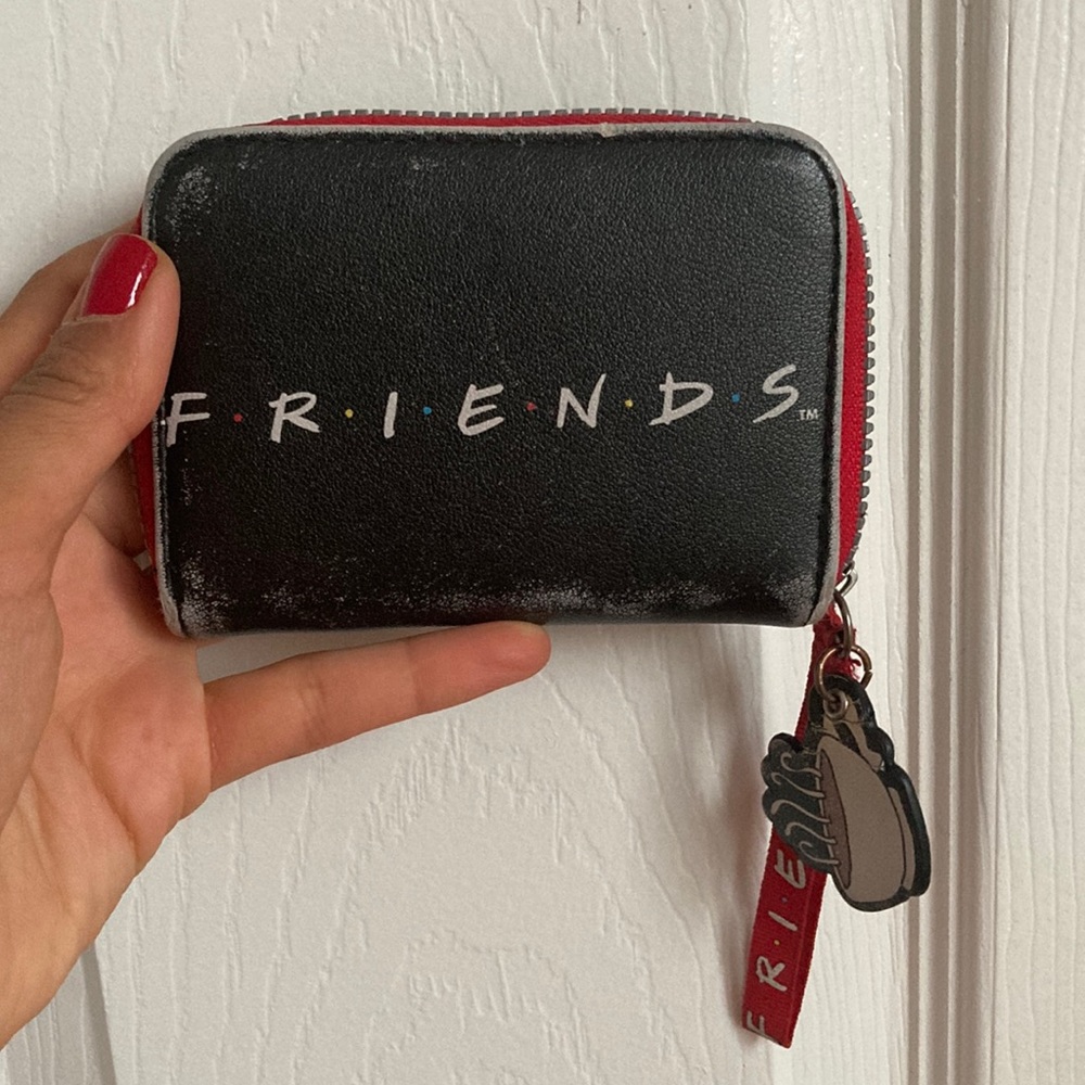 Original friends wallet